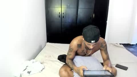 slim_master12 online show from August 8, 5:57 pm