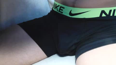 slimhungyvng online show from July 24, 7:17 pm