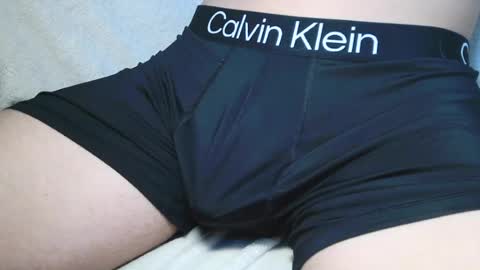slimhungyvng online show from July 25, 4:33 pm