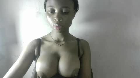 Slimslutty joicee online show from August 12, 9:22 am