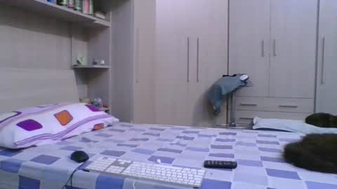 SlimTeaser089 online show from June 17, 5:34 pm