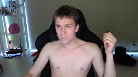 slippery_baby online show from July 20, 8:34 pm
