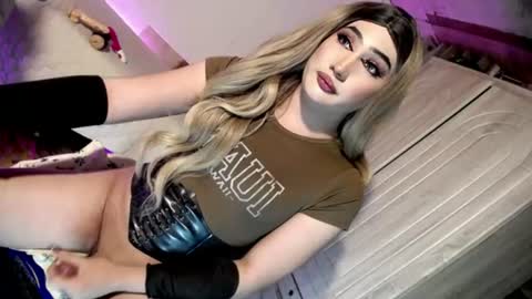 Nathalie online show from August 14, 9:46 am