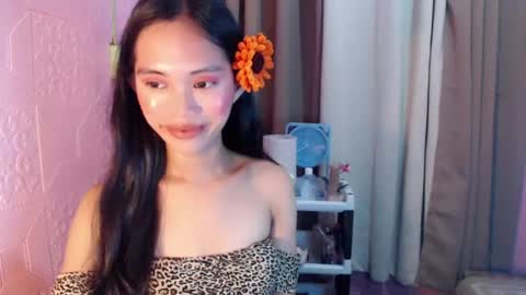 DONT FORGET TO FOLLOW AND THUMPS UP ME   Im Jess online show from August 5, 3:37 am