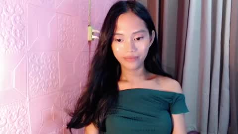 DONT FORGET TO FOLLOW AND THUMPS UP ME   Im Jess online show from August 12, 4:59 am