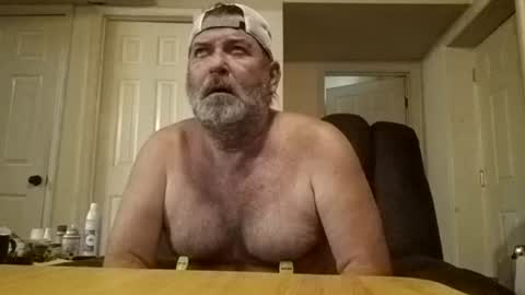 slutbreeze101 online show from July 14, 5:03 pm