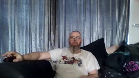 slutfucker20 online show from March 22, 9:35 am