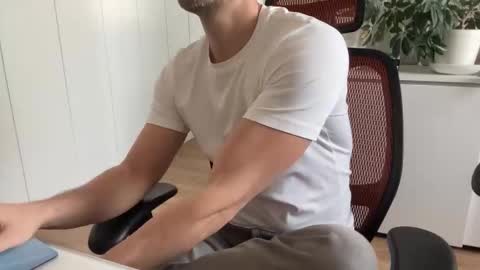 Slutguy81 online show from March 3, 2:58 pm