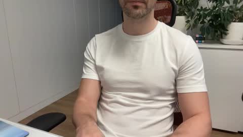 Slutguy81 online show from March 4, 6:55 am