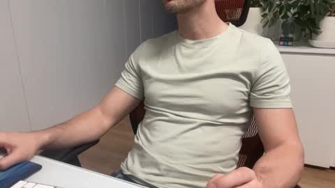 Slutguy81 online show from March 5, 6:15 pm