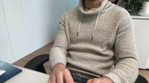 Slutguy81 online show from March 9, 2:24 pm