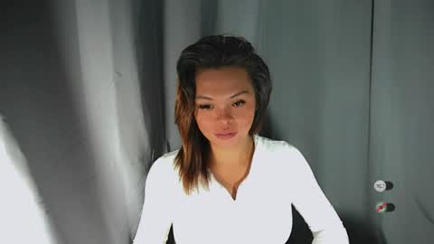 louie and diana online show from August 9, 5:14 pm