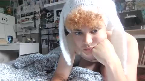 Audrey online show from June 22, 6:19 pm