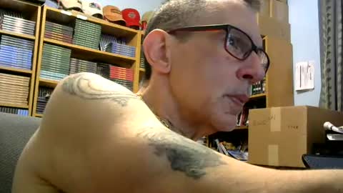 sluttyslave81 online show from July 2, 8:04 am
