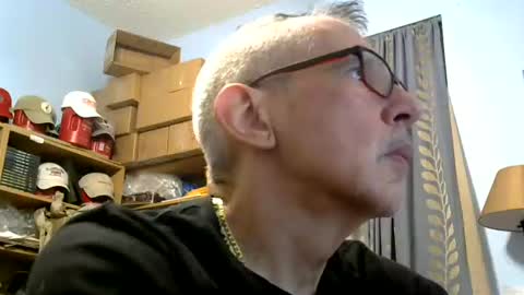 sluttyslave81 online show from July 23, 8:05 am