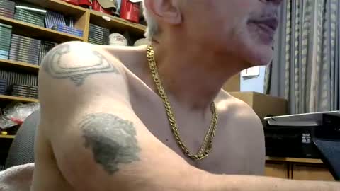 sluttyslave81 online show from August 5, 6:44 am