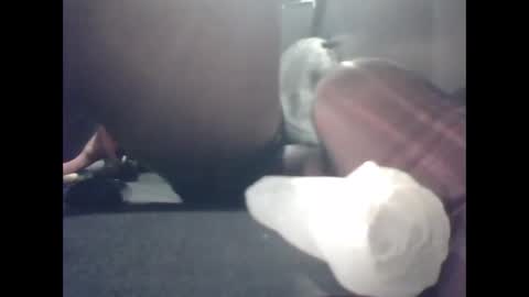 slutviki online show from May 26, 7:48 pm