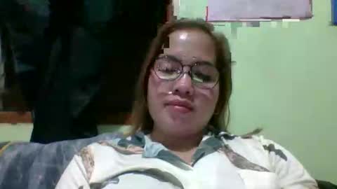 My Love online show from May 7, 3:46 pm