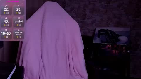 Emma online show from July 13, 6:36 pm