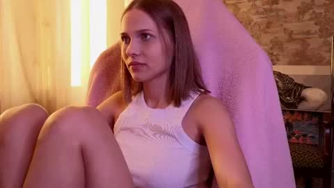 Emma online show from July 18, 4:30 pm