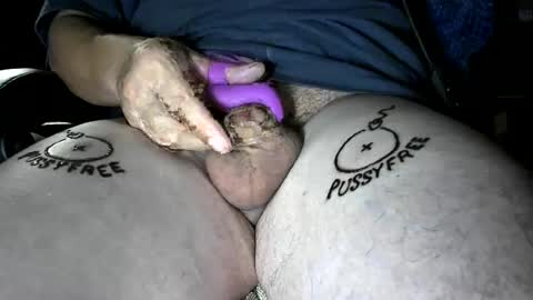pussyfree4eva online show from July 17, 1:16 am