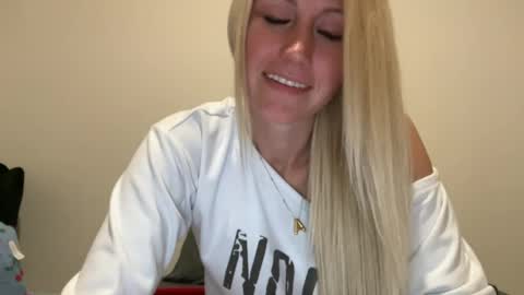 smexxii93 online show from July 18, 10:44 pm