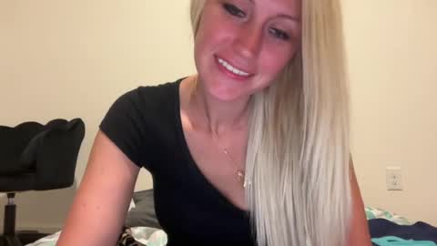 smexxii93 online show from August 7, 5:07 am