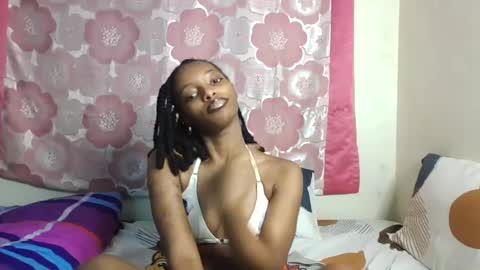 cute messy online show from July 31, 5:25 am
