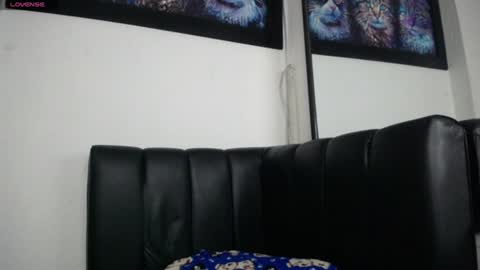 smitt21cm online show from August 7, 4:23 am