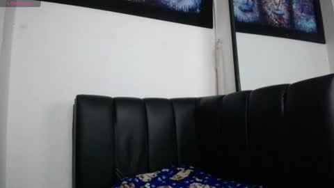 smitt21cm online show from August 13, 3:53 am