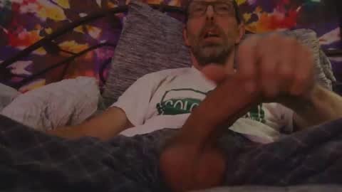 smoke-4-me online show from May 31, 4:14 am