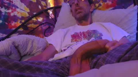 smoke-4-me online show from July 2, 11:00 am