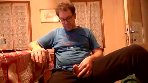 luca online show from June 5, 10:48 pm