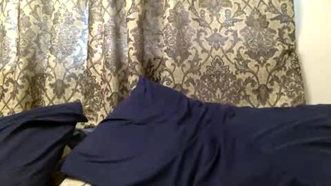 smoothstrik3r online show from April 12, 2:41 pm