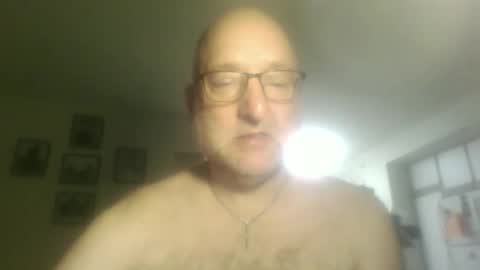 sms172 online show from April 4, 12:23 pm