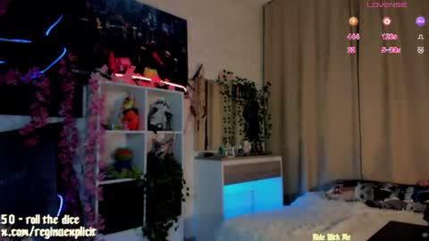 Regina online show from August 8, 7:58 pm