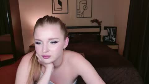 SnezhanaMay online show from August 13, 6:44 pm