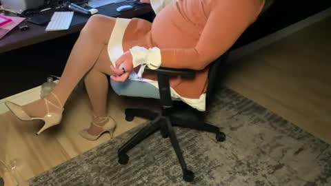 MISS SISSY CHERI online show from August 13, 8:23 pm