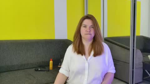 snowflakec online show from April 19, 10:08 pm