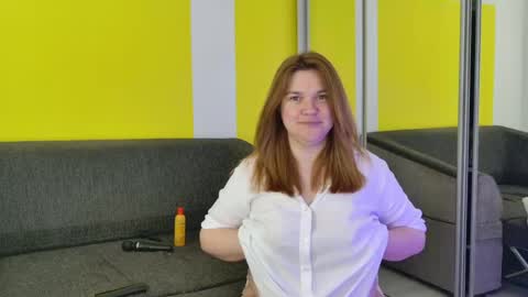 snowflakec online show from April 19, 11:14 pm