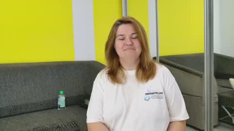 snowflakec online show from July 12, 9:32 pm