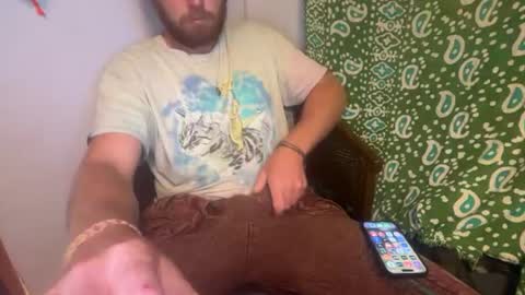 snowtrooper888 online show from June 20, 4:40 pm