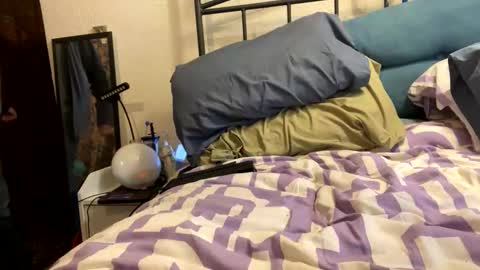 so_horny_eric online show from April 17, 11:09 pm