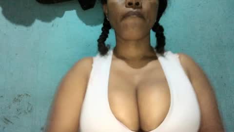 soayh89 online show from August 10, 4:30 pm