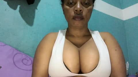 soayh89 online show from August 11, 3:14 pm