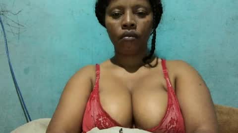 soayh89 online show from August 12, 8:44 pm
