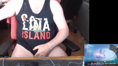 socallover69 online show from May 26, 8:04 am