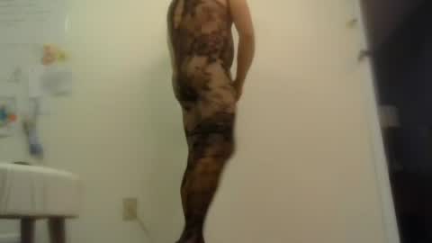 socks_ online show from August 15, 5:33 am