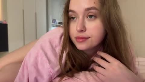 Sophy online show from June 15, 8:29 pm