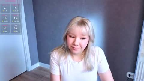 Soffa Mitchell online show from August 12, 5:43 am